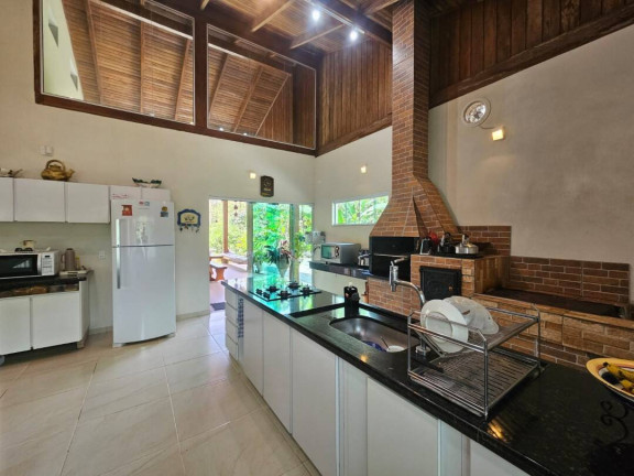 Imagem Casa com 3 Quartos à Venda, 210 m² em Balneário Barra Do Sul Imagem Casa com 3 Quartos à Venda, 210 m² em Balneário Barra Do Sul