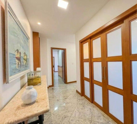 Imagem Apartamento com 4 Quartos à Venda, 330 m² em Praia Da Costa - Vila Velha