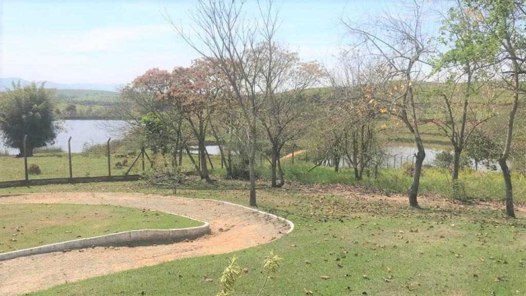 Imagem Terreno à Venda, 1.755 m² em Colinas Do Parahyba - São José Dos Campos Imagem Terreno à Venda, 1.755 m² em Colinas Do Parahyba - São José Dos Campos