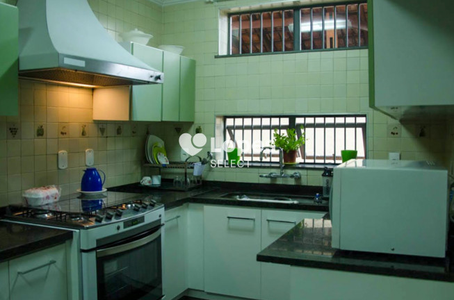 Imagem Casa com 5 Quartos à Venda, em Taquaral - Campinas Imagem Casa com 5 Quartos à Venda, em Taquaral - Campinas