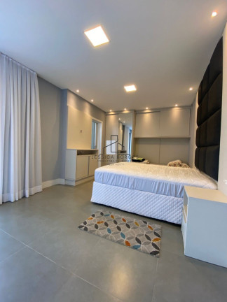 Imagem Sobrado com 4 Quartos à Venda, 350 m² em Praia De Armação Do Itapocorói - Penha