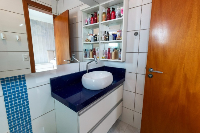 Imagem Casa com 4 Quartos à Venda, em Penha De França - São Paulo Imagem Casa com 4 Quartos à Venda, em Penha De França - São Paulo