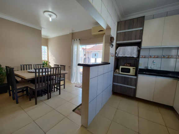 Imagem Casa com 3 Quartos à Venda, 110 m² em Vila Nova - Joinville