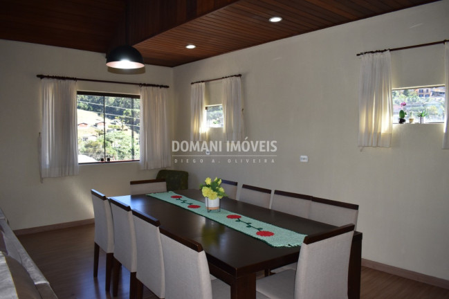 Imagem Casa com 4 Quartos à Venda, 2 m² em Região Da Floresta Negra - Campos Do Jordão Imagem Casa com 4 Quartos à Venda, 2 m² em Região Da Floresta Negra - Campos Do Jordão