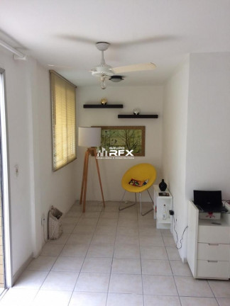 Imagem Cobertura com 3 Quartos à Venda, 136 m² em Santa Rosa - Niterói