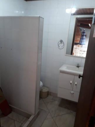 Imagem Casa com 3 Quartos à Venda, 300 m² em Vila Helena - Atibaia Imagem Casa com 3 Quartos à Venda, 300 m² em Vila Helena - Atibaia