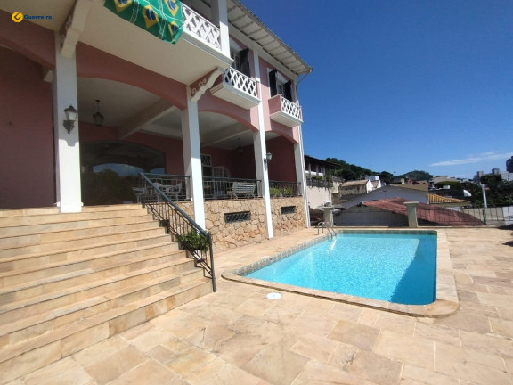 Imagem Casa com 4 Quartos à Venda, 536 m² em Centro - Florianópolis Imagem Casa com 4 Quartos à Venda, 536 m² em Centro - Florianópolis