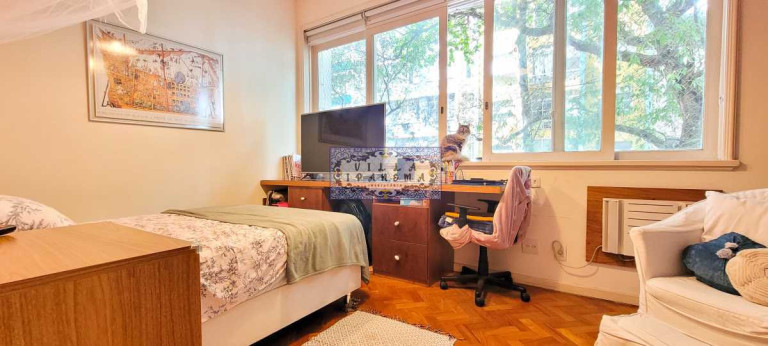 Imagem Apartamento com 4 Quartos à Venda, 215 m² em Copacabana - Rio De Janeiro Imagem Apartamento com 4 Quartos à Venda, 215 m² em Copacabana - Rio De Janeiro
