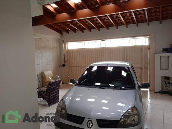 Imagem Casa com 3 Quartos à Venda, 180 m² em Horto Santo Antonio - Jundiaí Imagem Casa com 3 Quartos à Venda, 180 m² em Horto Santo Antonio - Jundiaí