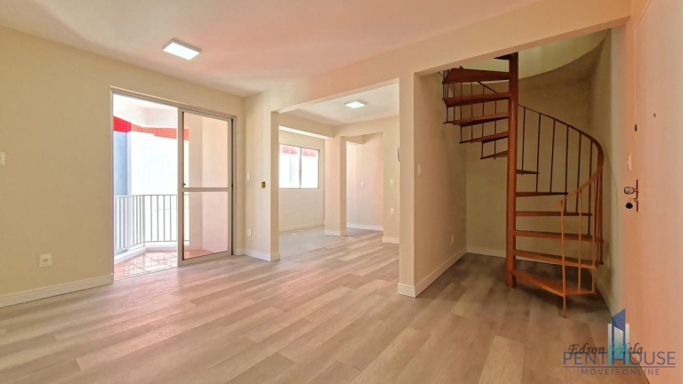 Imagem Apartamento com 3 Quartos à Venda, 140 m² em Centro - Balneário Camboriú Imagem Apartamento com 3 Quartos à Venda, 140 m² em Centro - Balneário Camboriú