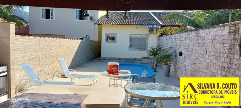 Imagem Casa com 2 Quartos à Venda, 240 m² em Itaipuaçu - Maricá Imagem Casa com 2 Quartos à Venda, 240 m² em Itaipuaçu - Maricá