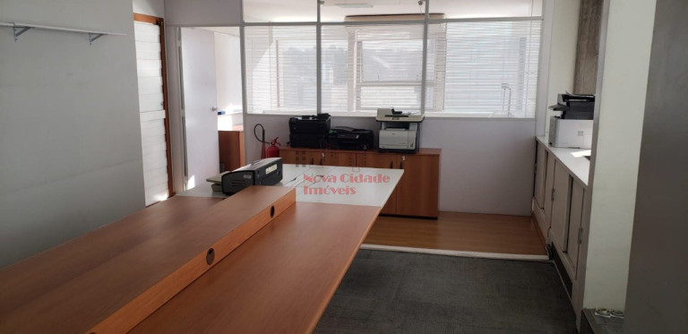 Imagem Sala Comercial à Venda ou Locação, 350 m² em Vila Olímpia - São Paulo Imagem Sala Comercial à Venda ou Locação, 350 m² em Vila Olímpia - São Paulo