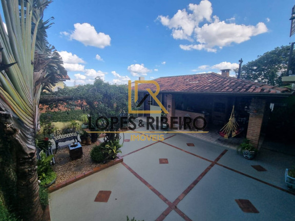 Imagem Casa com 3 Quartos à Venda, 270 m² em Jardim Paraíso - Botucatu Imagem Casa com 3 Quartos à Venda, 270 m² em Jardim Paraíso - Botucatu