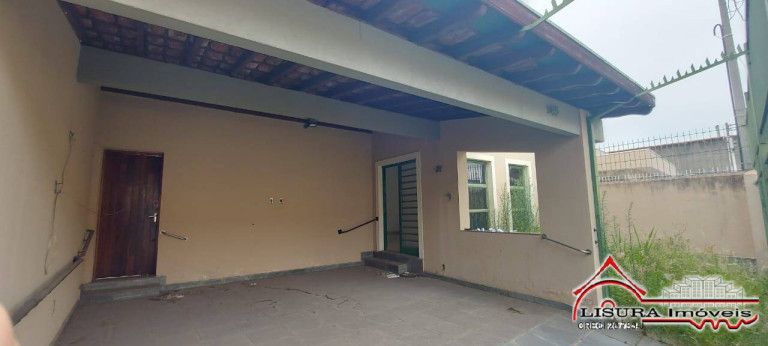 Imagem Casa com 3 Quartos à Venda, 145 m² em Centro - Jacareí Imagem Casa com 3 Quartos à Venda, 145 m² em Centro - Jacareí