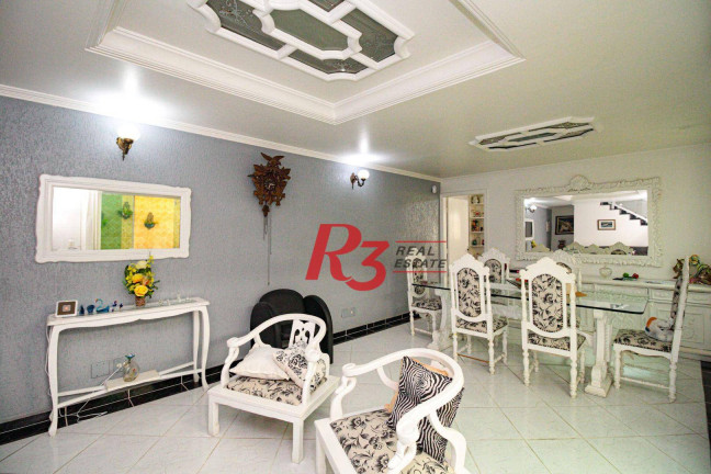 Imagem Sobrado com 3 Quartos à Venda, 220 m² em Encruzilhada - Santos Imagem Sobrado com 3 Quartos à Venda, 220 m² em Encruzilhada - Santos