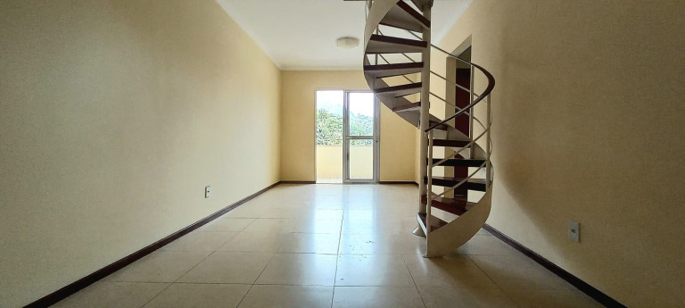 Imagem Imóvel com 3 Quartos à Venda, 112 m² em Várzea - Teresópolis Imagem Imóvel com 3 Quartos à Venda, 112 m² em Várzea - Teresópolis