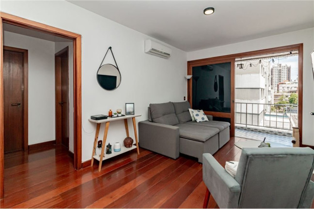 Imagem Apartamento com 2 Quartos à Venda, 117 m² em Moinhos De Vento - Porto Alegre