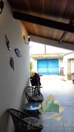 Casa com 3 Quartos à Venda, 228 m² em Centro - Ubatuba