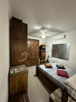 Imagem Casa com 3 Quartos à Venda, em Guilhermina - Praia Grande Imagem Casa com 3 Quartos à Venda, em Guilhermina - Praia Grande
