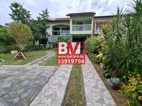 Imagem Casa com 5 Quartos à Venda, 372 m² em Jacarepaguá - Rio De Janeiro