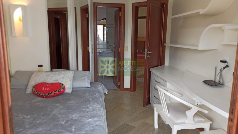 Imagem Casa com 3 Quartos à Venda, 335 m² em Canto Grande - Bombinhas Imagem Casa com 3 Quartos à Venda, 335 m² em Canto Grande - Bombinhas