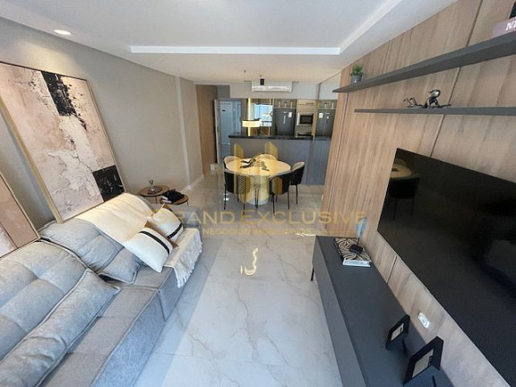 Imagem Apartamento com 3 Quartos à Venda, 126 m² em Centro - Balneário Camboriú Imagem Apartamento com 3 Quartos à Venda, 126 m² em Centro - Balneário Camboriú