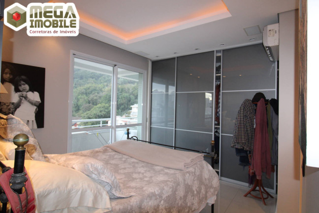 Imagem Apartamento com 2 Quartos à Venda, 70 m² em Itacorubi - Florianópolis Imagem Apartamento com 2 Quartos à Venda, 70 m² em Itacorubi - Florianópolis