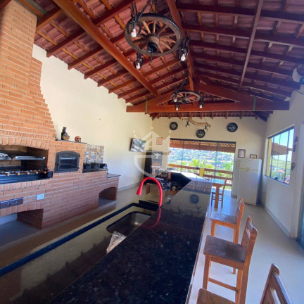 Imagem Casa com 2 Quartos à Venda, 1.858 m² em Jardim Leonor - Itatiba Imagem Casa com 2 Quartos à Venda, 1.858 m² em Jardim Leonor - Itatiba