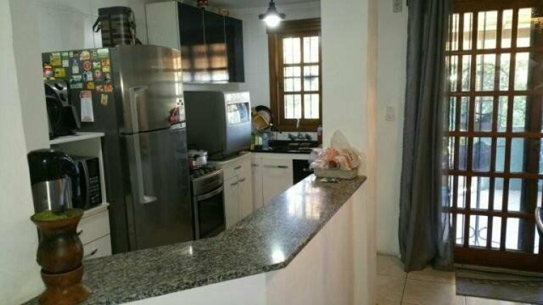 Imagem Sobrado com 3 Quartos à Venda, 165 m² em Tristeza - Porto Alegre Imagem Sobrado com 3 Quartos à Venda, 165 m² em Tristeza - Porto Alegre