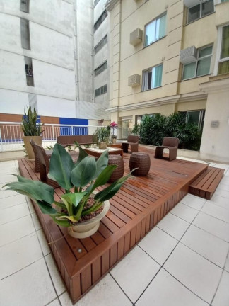 Imagem Imóvel com 3 Quartos à Venda, 130 m² em Icaraí - Niterói Imagem Imóvel com 3 Quartos à Venda, 130 m² em Icaraí - Niterói