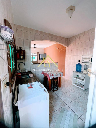 Imagem Casa com 2 Quartos à Venda, 150 m² em Vila Seabra - Mongaguá Imagem Casa com 2 Quartos à Venda, 150 m² em Vila Seabra - Mongaguá