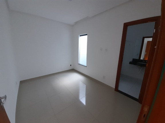 Imagem Casa com 3 Quartos à Venda, 125 m² em Tarumã - Manaus Imagem Casa com 3 Quartos à Venda, 125 m² em Tarumã - Manaus