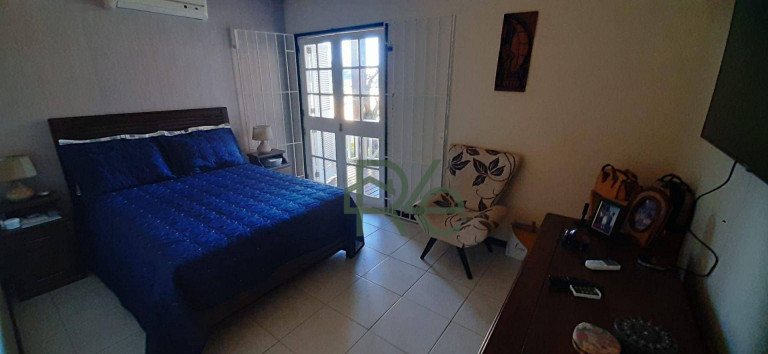 Imagem Casa com 4 Quartos à Venda, 230 m² em Parque Das Palmeiras - Angra Dos Reis Imagem Casa com 4 Quartos à Venda, 230 m² em Parque Das Palmeiras - Angra Dos Reis
