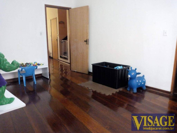 Imagem Sobrado com 4 Quartos à Venda, em Centro - Jacareí Imagem Sobrado com 4 Quartos à Venda, em Centro - Jacareí
