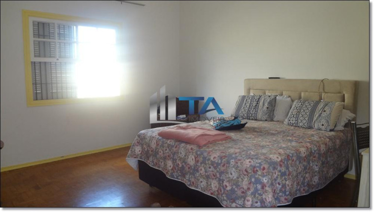 Imagem Casa com 3 Quartos à Venda, 450 m² em Jardim Nova Europa - Campinas Imagem Casa com 3 Quartos à Venda, 450 m² em Jardim Nova Europa - Campinas