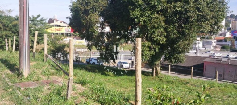 Imagem Terreno à Venda, 2.900 m² em Coqueiros - Florianópolis Imagem Terreno à Venda, 2.900 m² em Coqueiros - Florianópolis