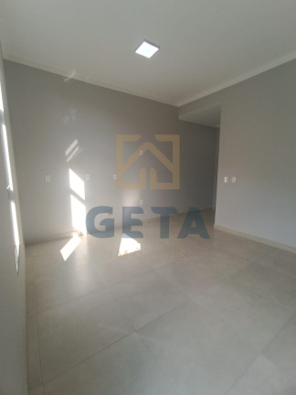 Imagem Casa com 2 Quartos à Venda, 54 m² em Jardim Moriah - Camboriú Imagem Casa com 2 Quartos à Venda, 54 m² em Jardim Moriah - Camboriú