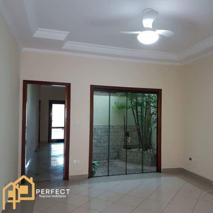 Imagem Casa com 4 Quartos para Alugar, 200 m² em Independência - Taubaté Imagem Casa com 4 Quartos para Alugar, 200 m² em Independência - Taubaté