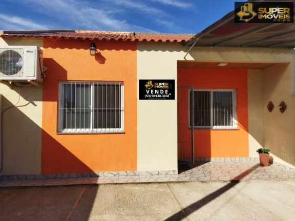 Imagem Casa com 3 Quartos à Venda, 175 m² em Areal - Pelotas