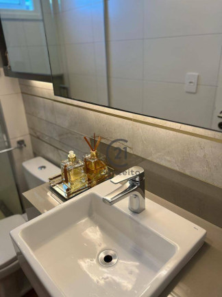 Foto do imóvel Apartamento com 2 Quartos à Venda, 75 m² em Centro - Florianópolis