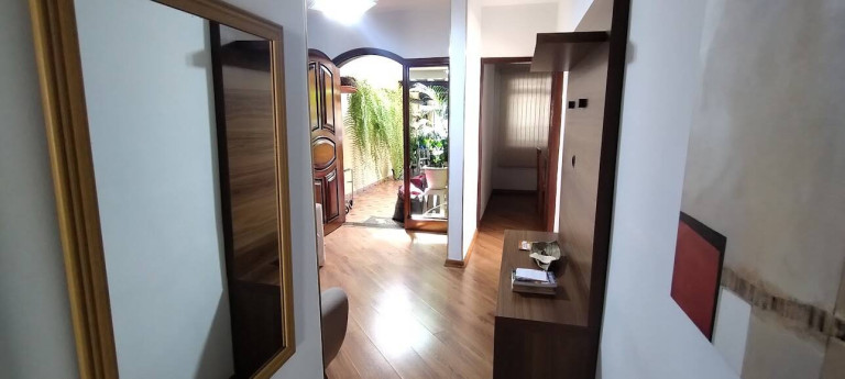 Imagem Casa com 3 Quartos à Venda, 187 m² em Vila Cleonice - São Paulo