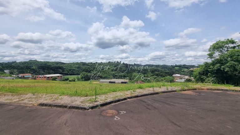 Imagem Terreno à Venda, 851 m² em Ferraria - Campo Largo Imagem Terreno à Venda, 851 m² em Ferraria - Campo Largo