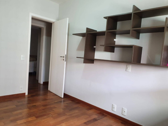 Imagem Apartamento com 4 Quartos à Venda, 212 m² em Alphaville - Barueri