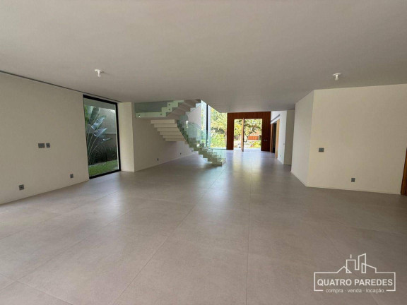 Imagem Casa com 6 Quartos à Venda, 1.260 m² em Barra Da Tijuca - Rio De Janeiro Imagem Casa com 6 Quartos à Venda, 1.260 m² em Barra Da Tijuca - Rio De Janeiro