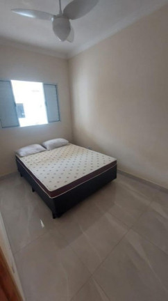 Imagem Casa com 3 Quartos à Venda, em Loty - Itanhaem Imagem Casa com 3 Quartos à Venda, em Loty - Itanhaem