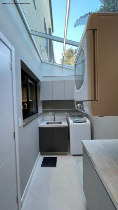 Imagem Casa com 3 Quartos à Venda, 140 m² em água Verde - Curitiba