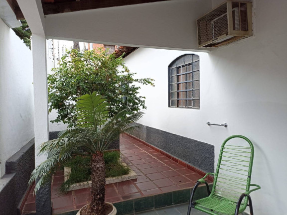 Imagem Casa com 3 Quartos à Venda, 311 m² em Jardim Cuiabá - Cuiabá Imagem Casa com 3 Quartos à Venda, 311 m² em Jardim Cuiabá - Cuiabá