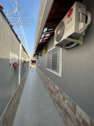Imagem Casa com 3 Quartos à Venda, 130 m² em Guilhermina - Praia Grande Imagem Casa com 3 Quartos à Venda, 130 m² em Guilhermina - Praia Grande