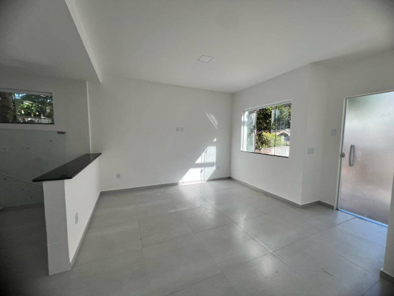 Imagem Casa com 2 Quartos à Venda, 68 m² em Balneário São Pedro - São Pedro Da Aldeia