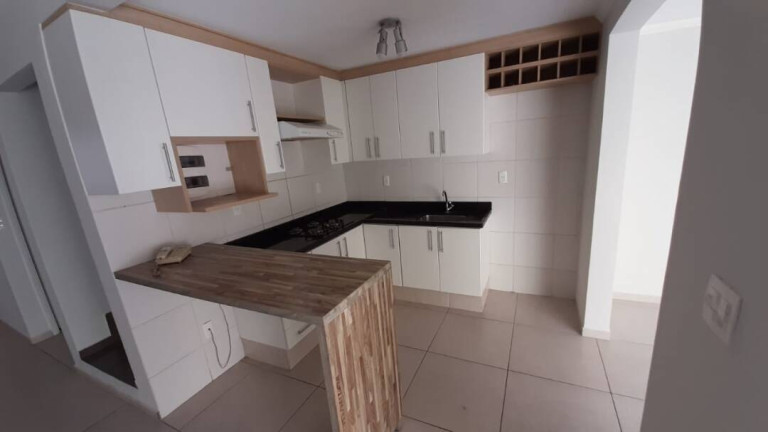 Casa com 3 Quartos à Venda, 82 m² em Vila Haro - Sorocaba